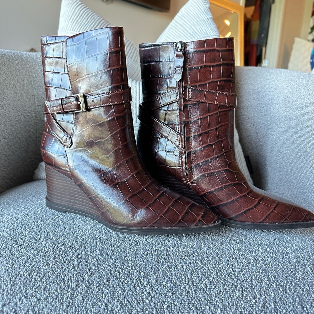 NEW!!! Franco Sarto Women's A-Emina Pointed Toe Wedge Ankle Booties